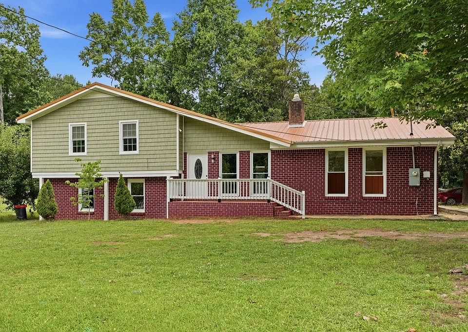 1st image of 295 Henson Cir
