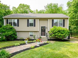 89 Block St, Abington, MA 02351