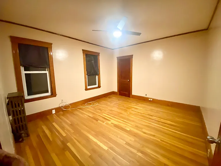 Master Bedroom (Bedroom 1)