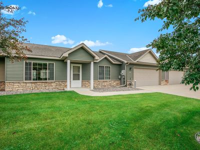 639 Cottonwood Ave, Litchfield, MN, 55355