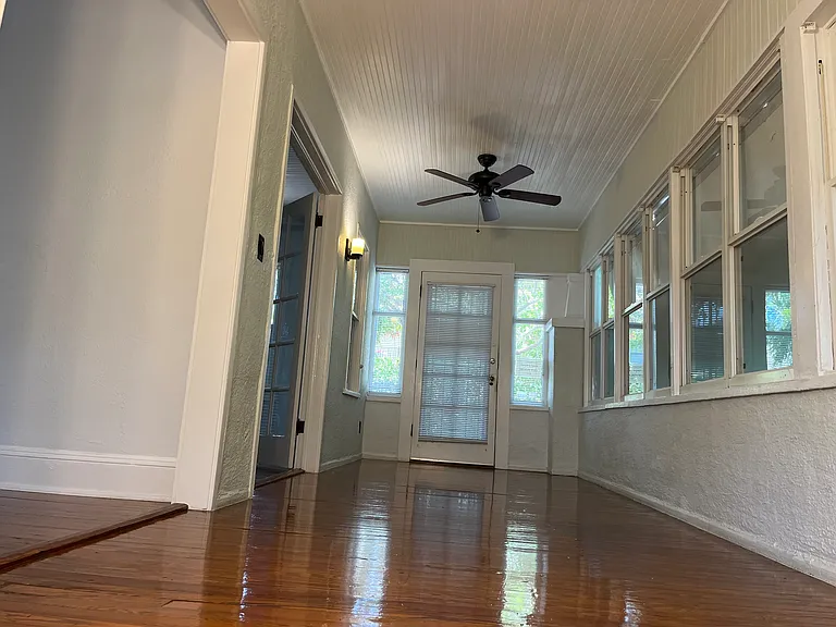 Front room / Reading/Drawing room
