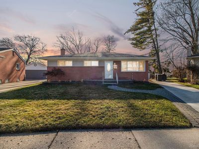 22133 Charles Ct, Taylor, MI, 48180