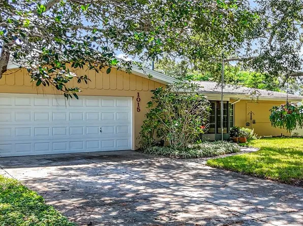 1015 Willowbranch Ave, Clearwater, FL 33764
