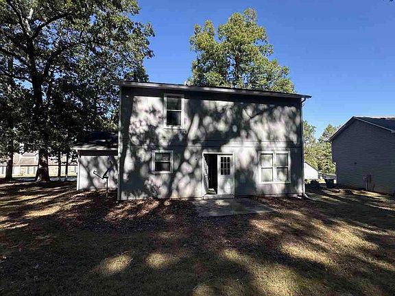 5th image of 1071 Forest West Ct