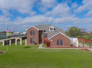 9536 Limosine Dr, Crowley, TX 76036