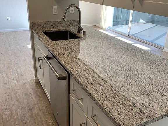 4th image of 1851 Trinity Ave #7181046