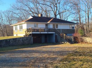 8 N Main St, Newmarket, NH 03857