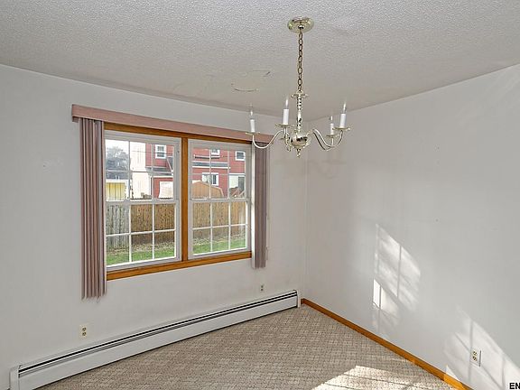 5th image of 22 Jules Dr