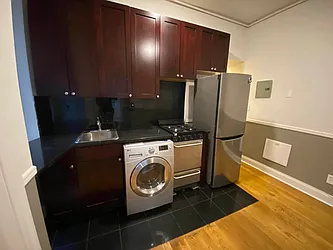 Rented by Best Apartments North Inc