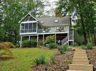 728 Dodee Ln, Union Hall, VA 24176