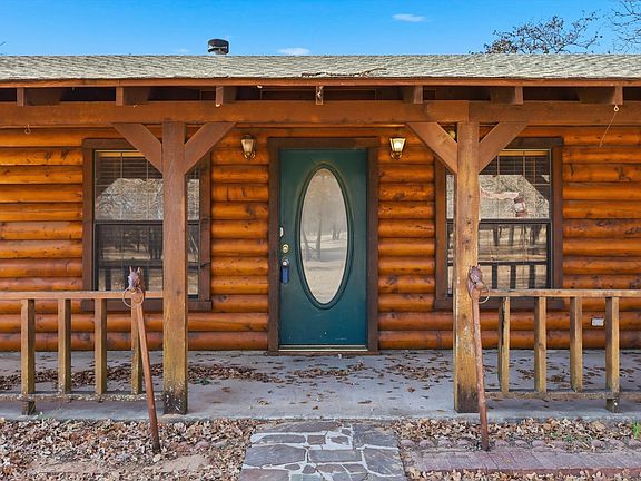 4th image of 504 Windsor Ln