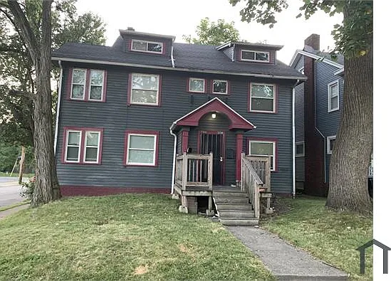 3298 Martin Luther King Jr Dr #UP