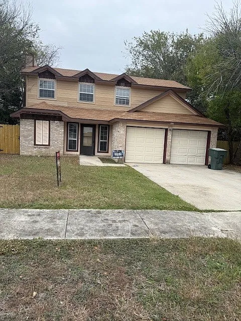 2011 Hinkle Ave
