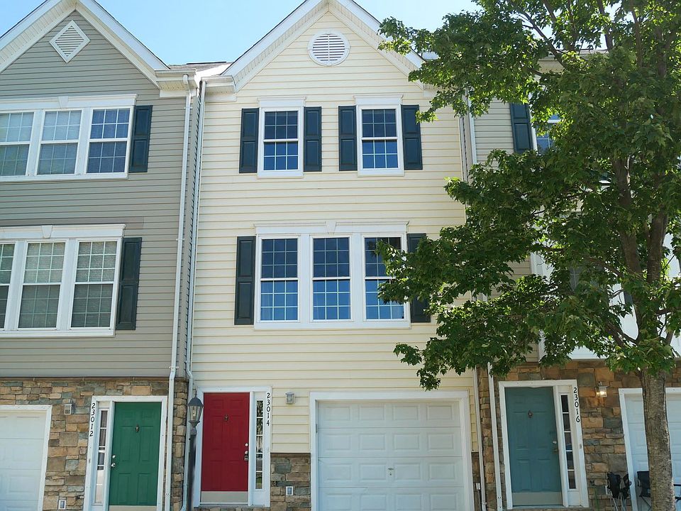 1st image of 23014 Fontwell Sq