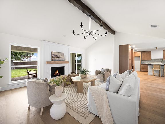 4th image of 10201 Royal Highlands Dr
