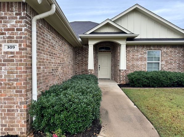 309 Ash Dr
