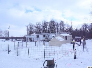 1389 E Mosherville Rd, Jonesville, MI 49250