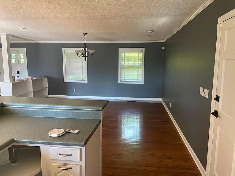 3401 Creek Cir — Photo 3