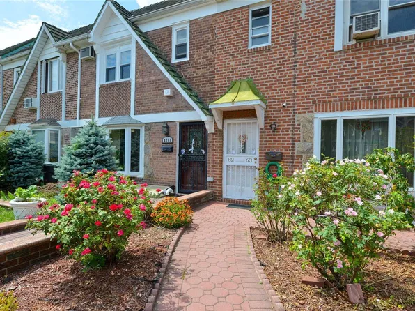 82-63 61 Road, Middle Village, NY 11379