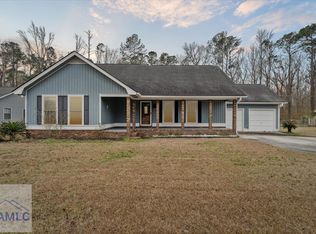 175 Live Oak Dr, Richmond Hill, GA 31324