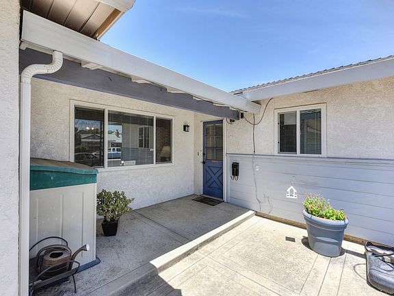2nd image of 1216 Sheffield Way