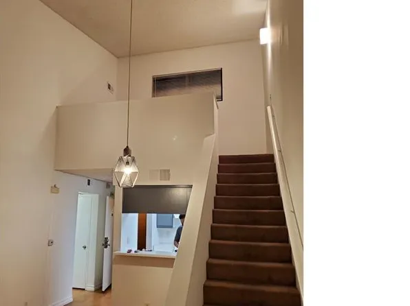 12601 Van Nuys Blvd, Pacoima, CA 91331