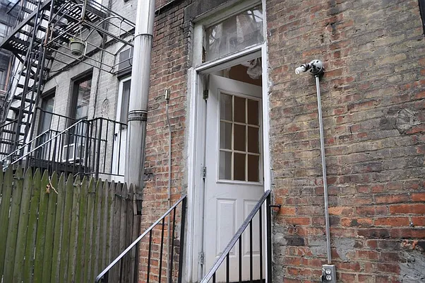 Rented by Sky Management | media 96