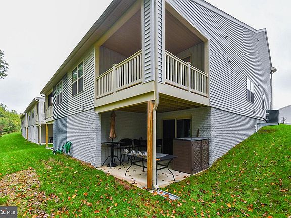 3rd image of 14365 Longhouse Loop