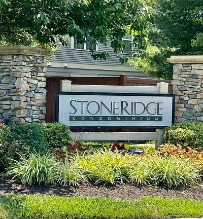 2nd image of 8805 Stone Ridge Cir APT 102