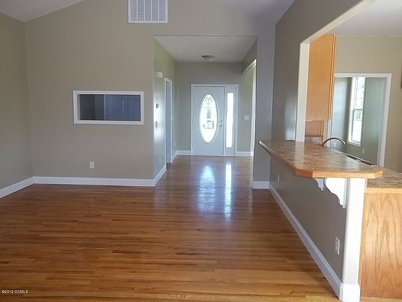 5th image of 111 Perry Meadow Drive