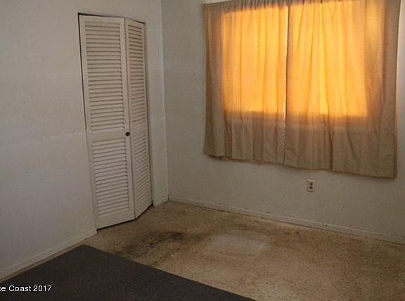 5th image of 510 Westminster Ave