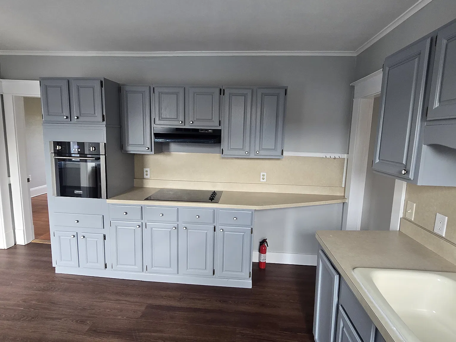 41 S Main St — Photo 1