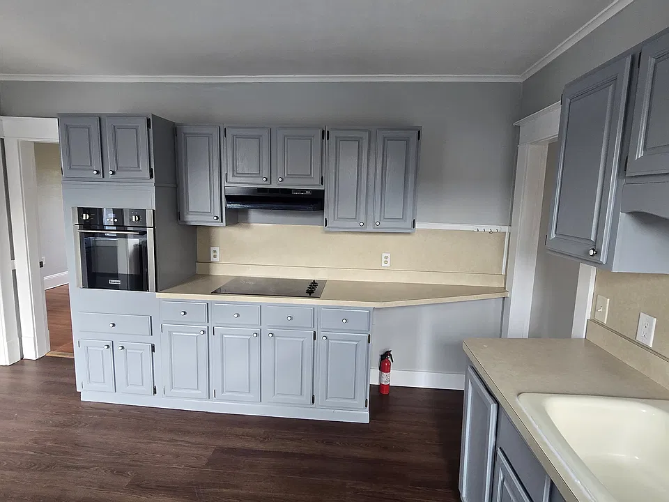 41 S Main St #2