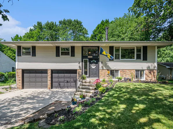 3042 Kevin St, Saint Joseph, MI 49085