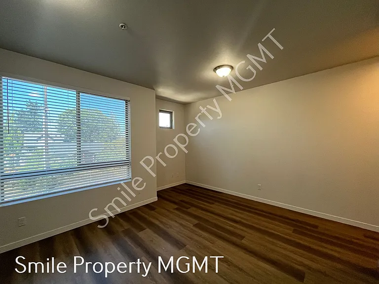 6940 SE Long St — Photo 11