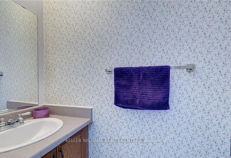 21 Delaney Cres — Photo 8