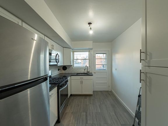 Granite/Stainless Steel