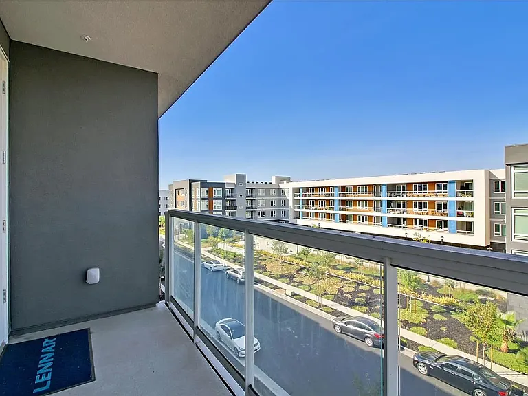 5933 Sunstone Dr #414 — Photo 32