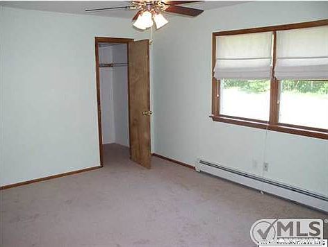 5th image of 813 8th Ave