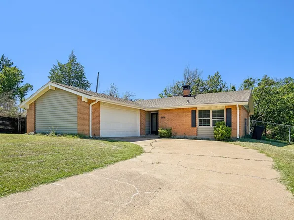 1304 Lynn St, Weatherford, TX 76086