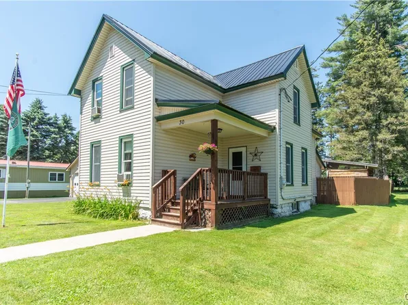 30 High St, Carthage, NY 13619