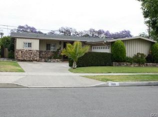 1109 N Wright St, Santa Ana, CA 92701