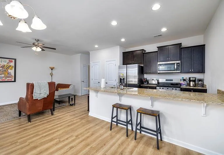 1778 Snead Dr — Photo 2