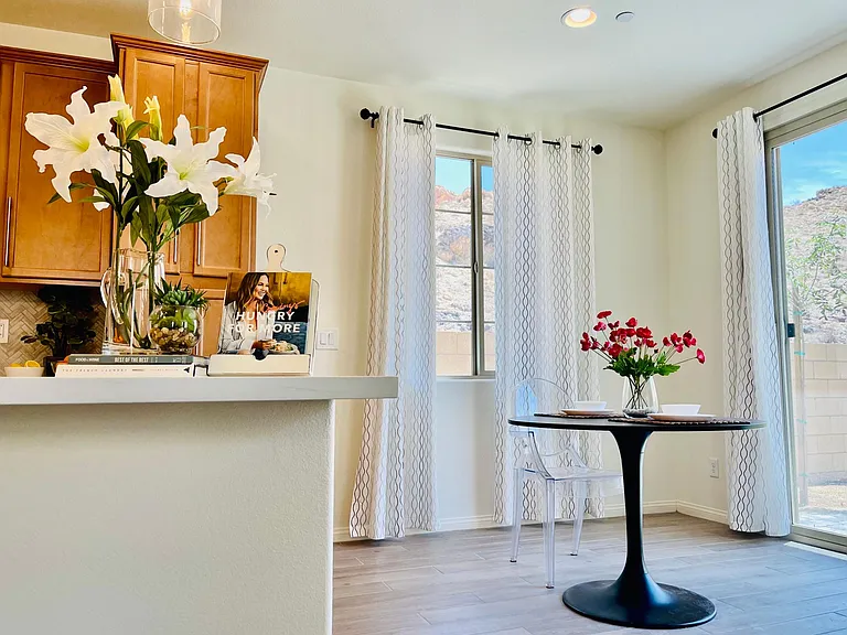 11 Castleton Tower Ct — Photo 7