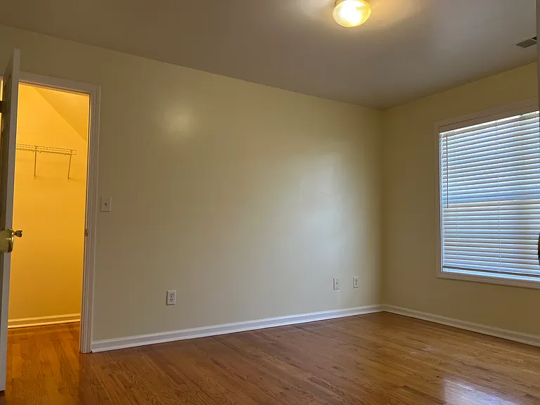 1315 Chandler Ridge Dr — Photo 22