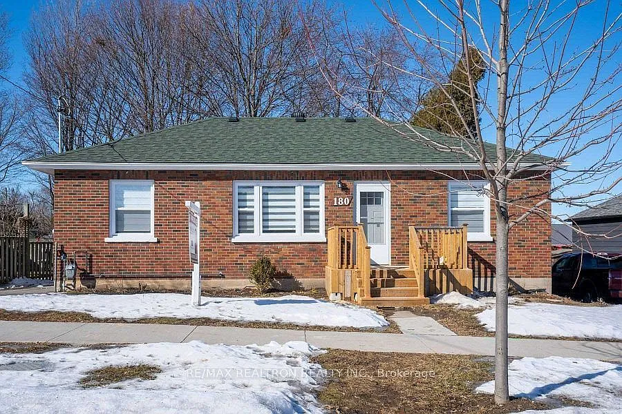 180 Hibbert Ave