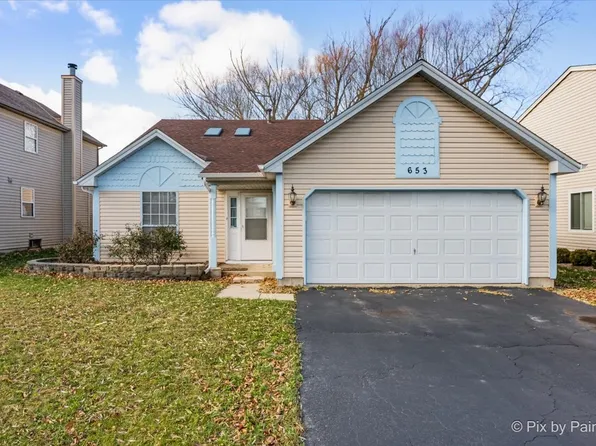 653 Hampton Cir, Elgin, IL 60120