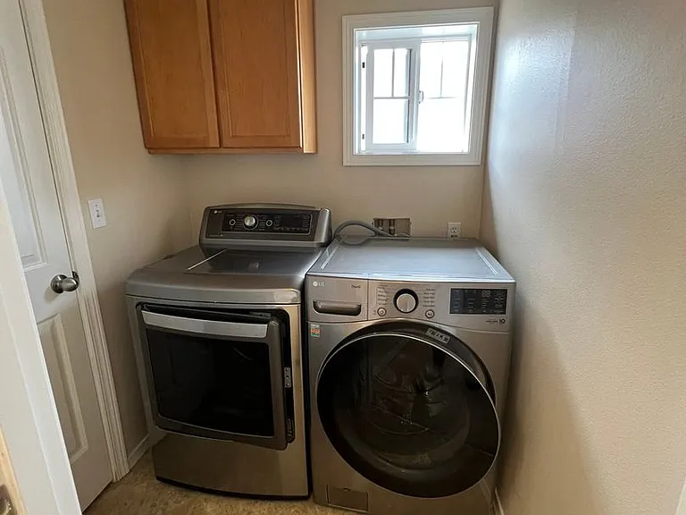 2645 B NW #57 — Photo 18