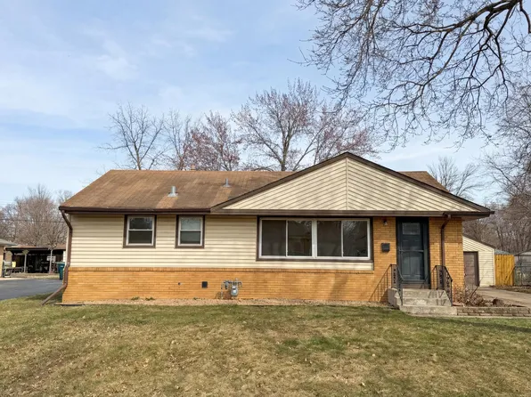 5918 Zenith Ave N, Brooklyn Center, MN 55429