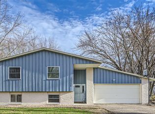 10206 Union Terrace Ln N, Maple Grove, MN 55369